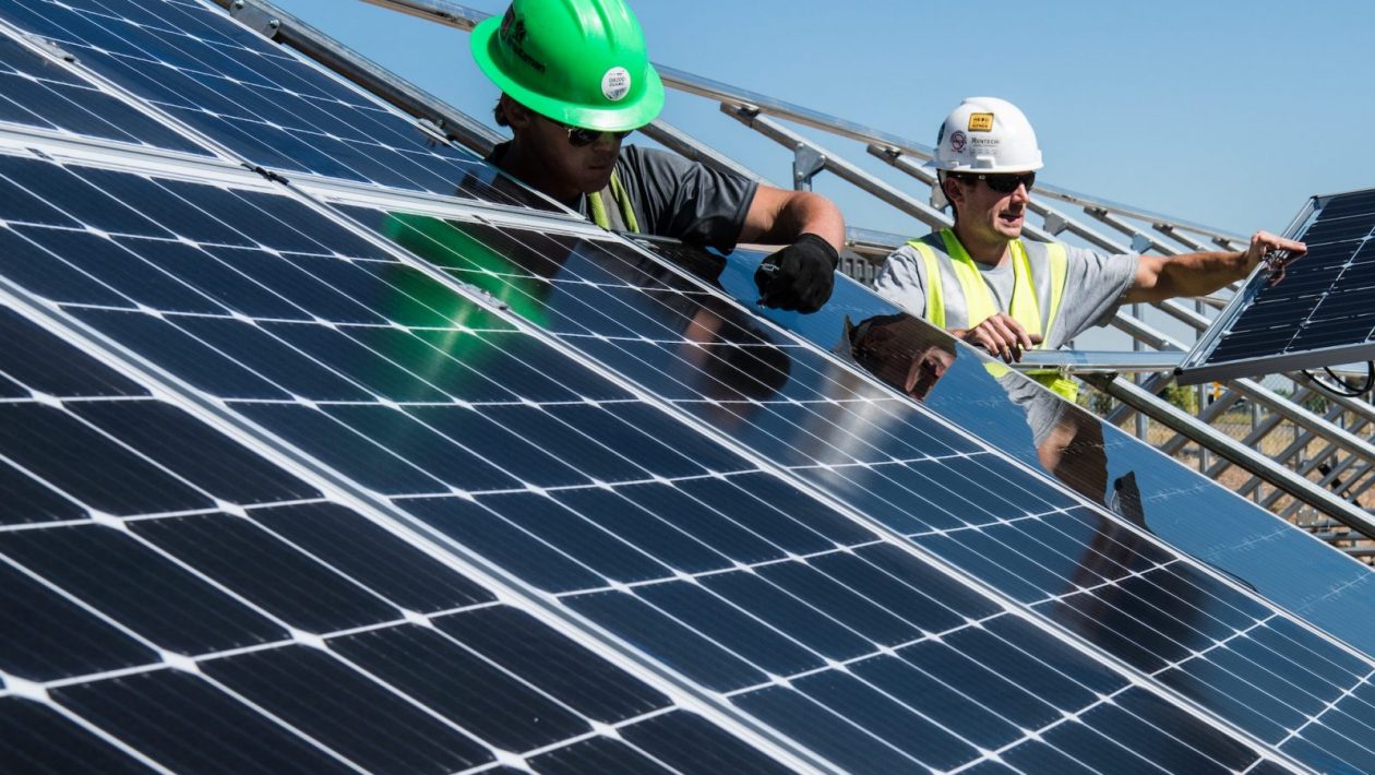 Basis-Beratung „Wie Sie zu Ihrer Photovoltaik-Anlage gelangen“