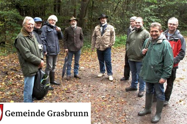Grenzbegehung mit den Feldgeschworenen der Gemeinde Grasbrunn