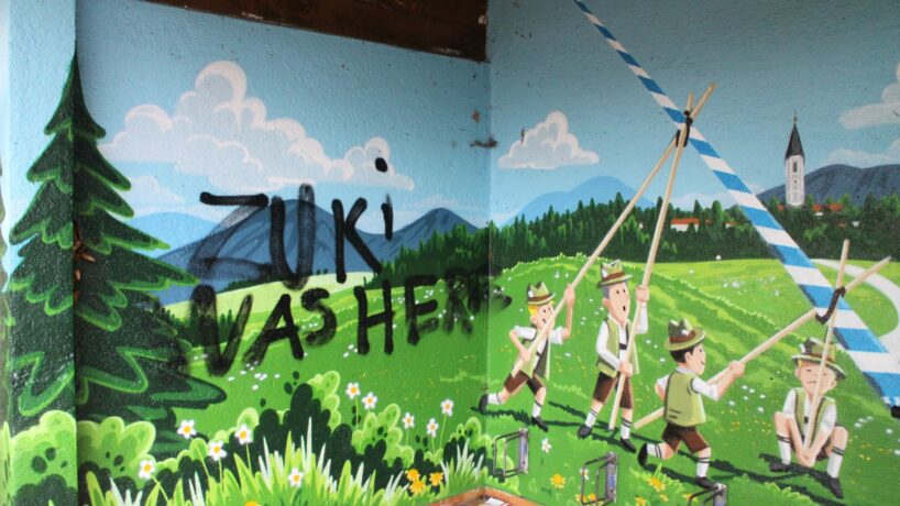 Bushäuschen Gartenstraße Graffity 02