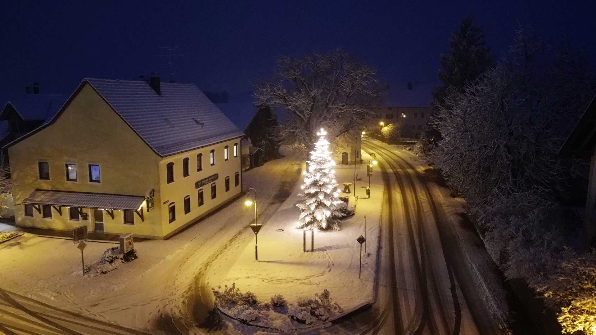 Traditionelles Weihnachtsanblasen in Harthausen