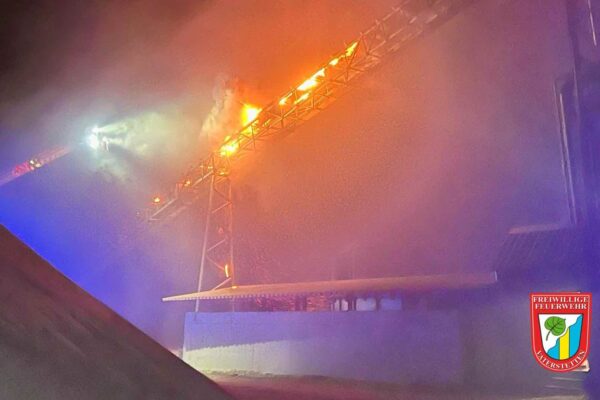 Feuer im Kieswerk: Polizei geht von Brandstiftung aus