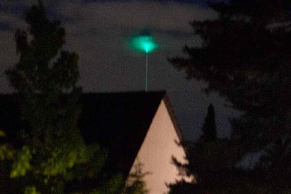Mysteriöser grüner Laser am Münchner Himmel