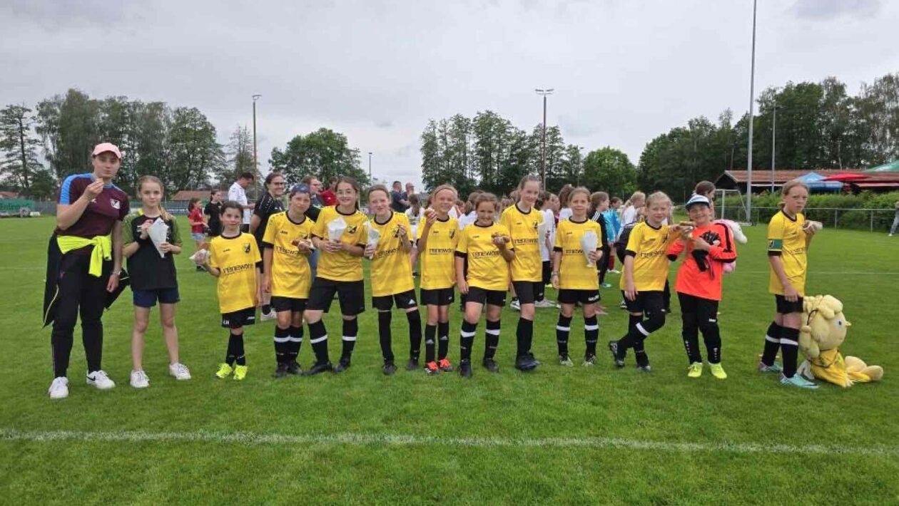 E-Juniorinnen des TSV Grasbrunn ziehen in den Merkur Cup 2024 ein