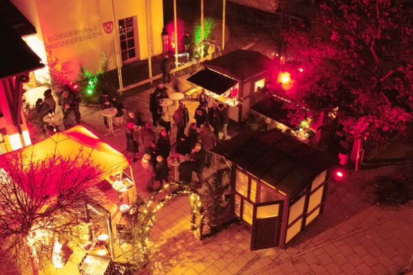 Neukeferloher Adventsgeflüster: Ein gelungener Start in die Weihnachtszeit