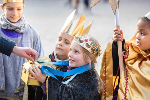Sternsingen 2025 für Kinderrechte in Grasbrunn und Harthausen